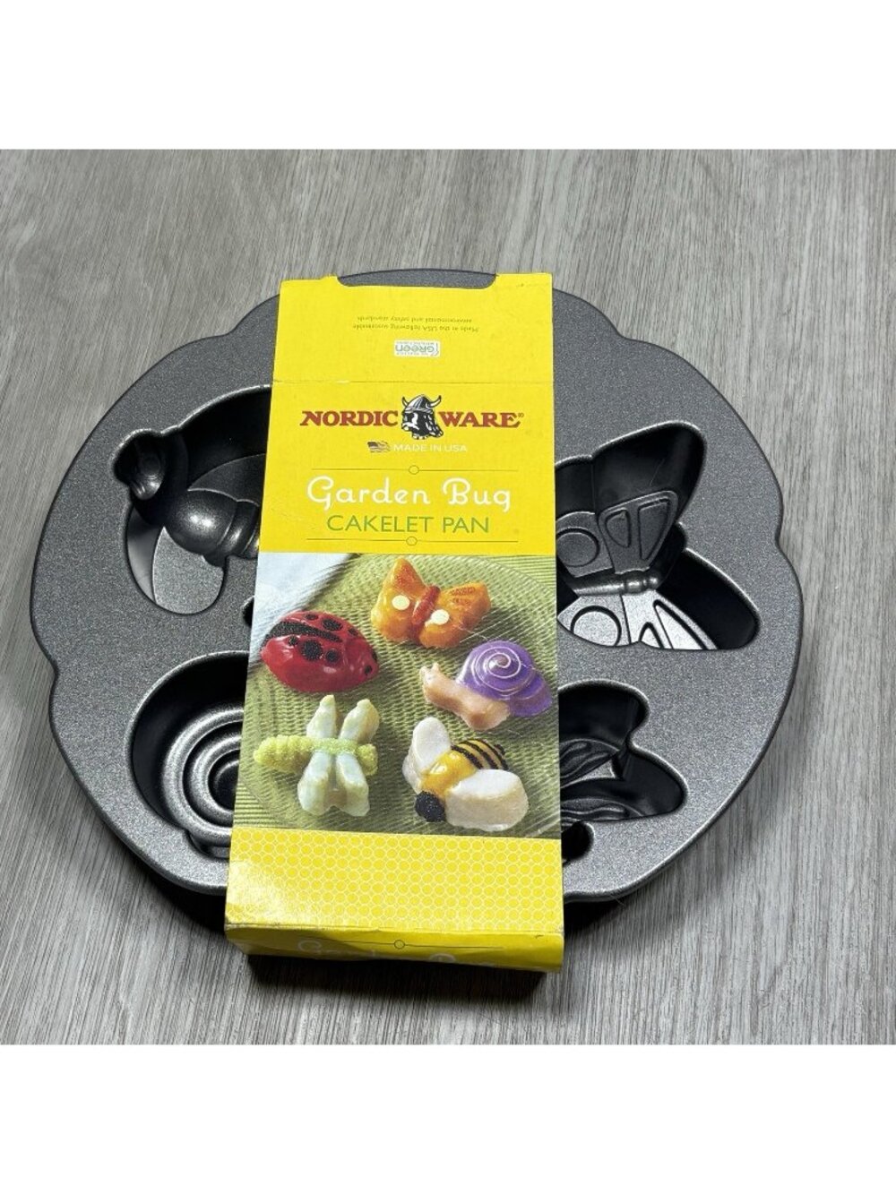 Nordic Ware Cakelet Pan Backyard Bugs 5 Cups Spring Ladybug Butterfly Dragonfly